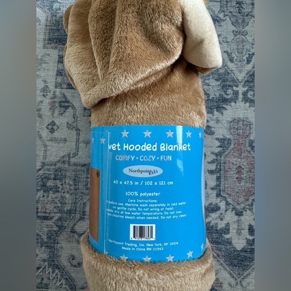 Kids Hooded Blanket - Lion. New! - Picture 3 of 3